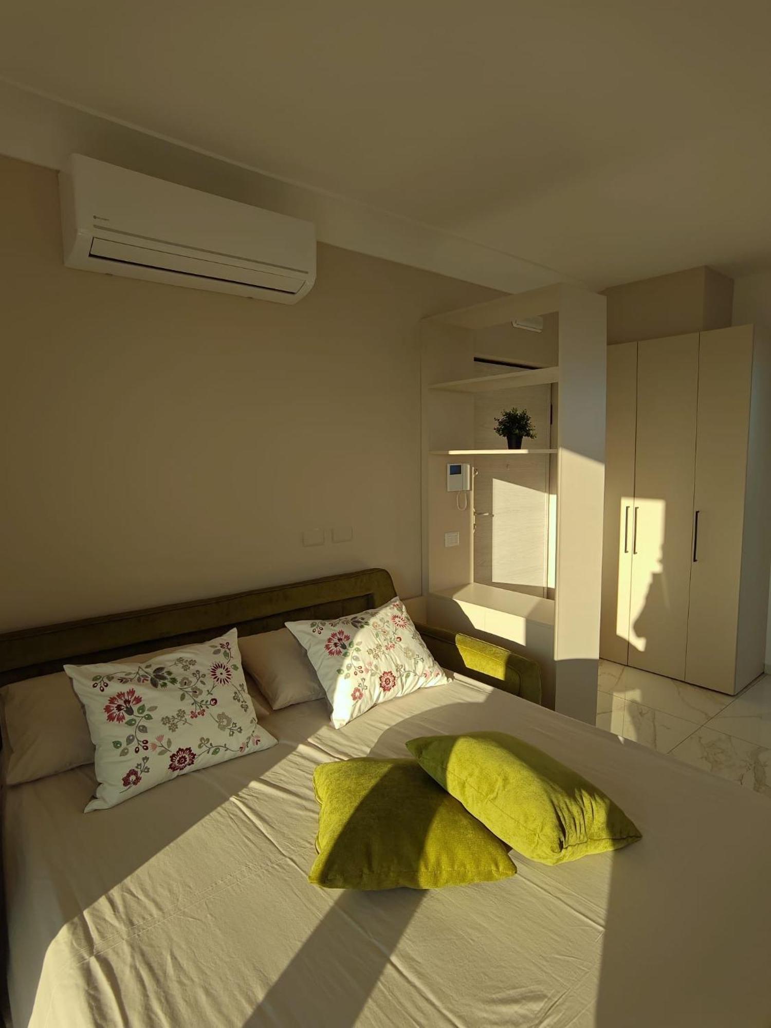 Penthouse Apartment Afragola Exterior photo